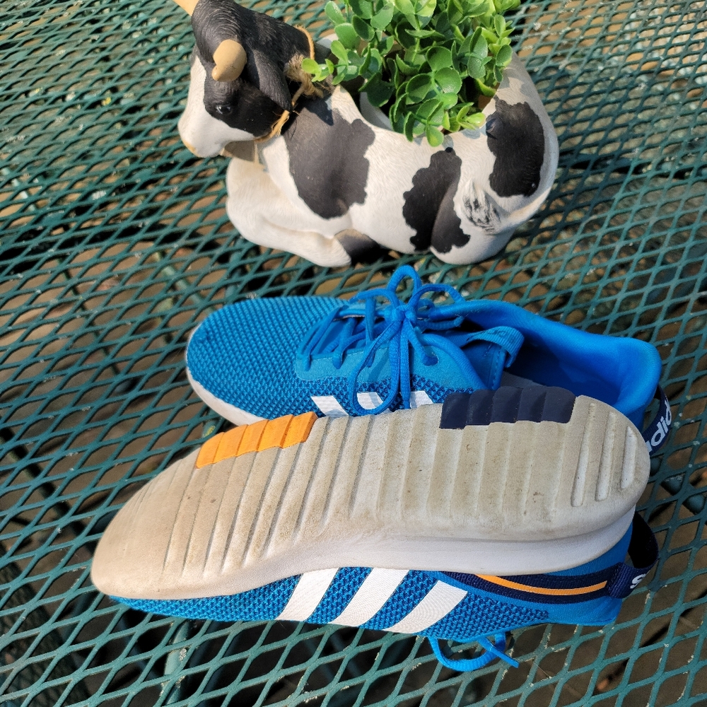 Adidas - Picture 2 of 2